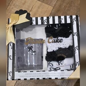 Moon Cake Glass and Socks Set